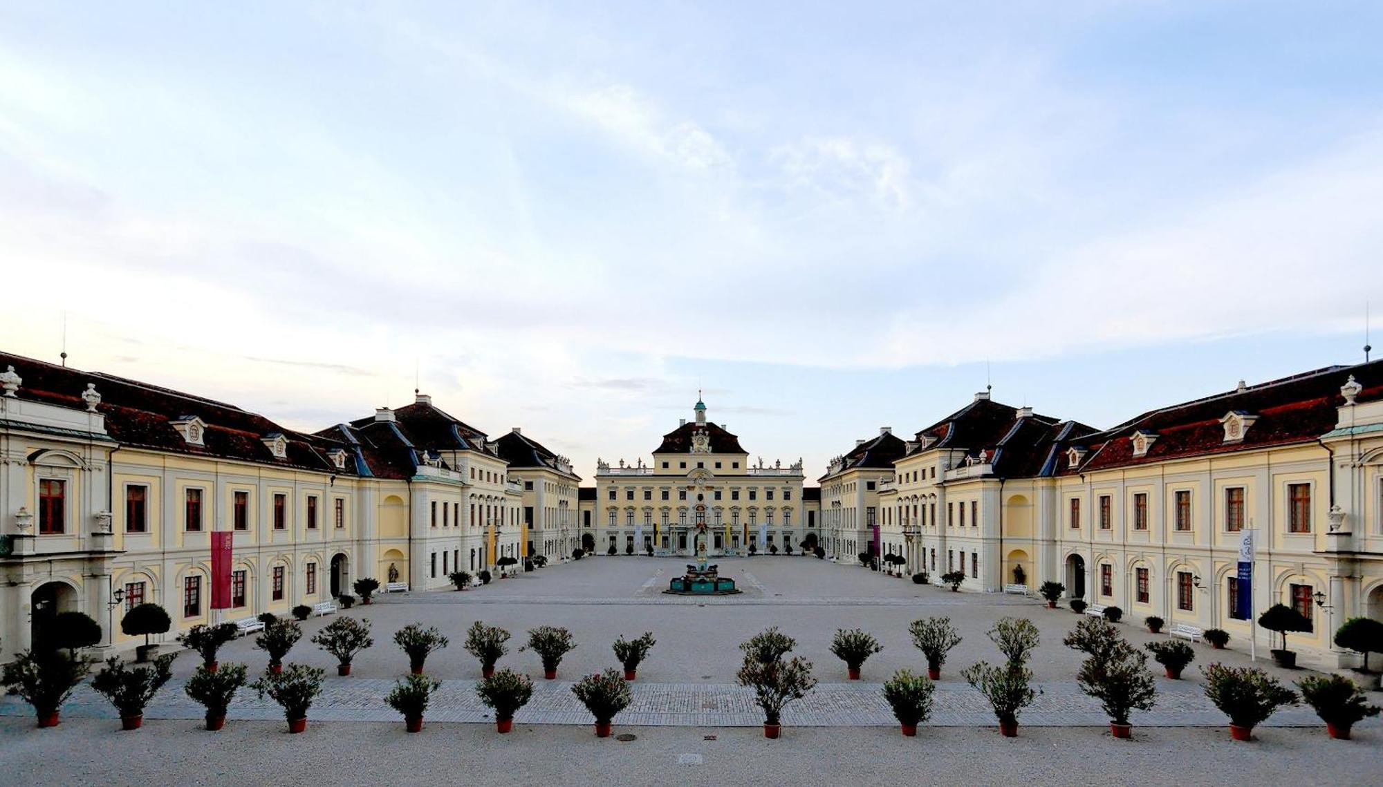 Hotel City Oase Lb Ludwigsburg Exterior foto